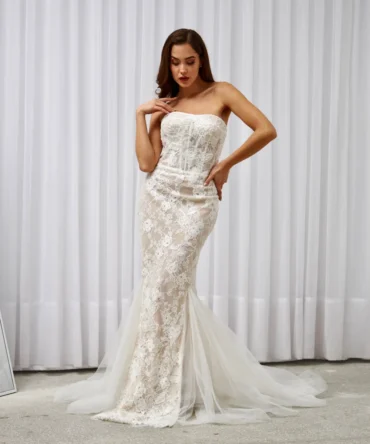 Strapless Lace Mermaid Wedding Dress